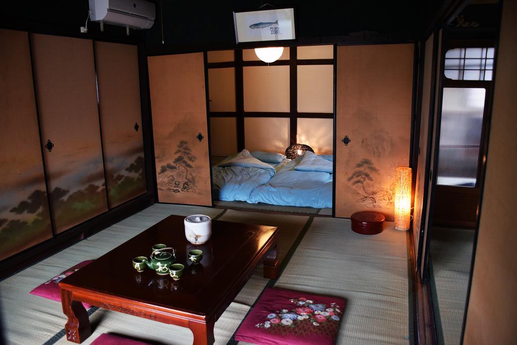 Guesthouse En Омихачиман Екстериор снимка